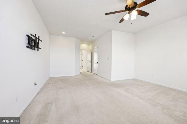 26052 BRAIDED MANE TER, Aldie, VA 20105