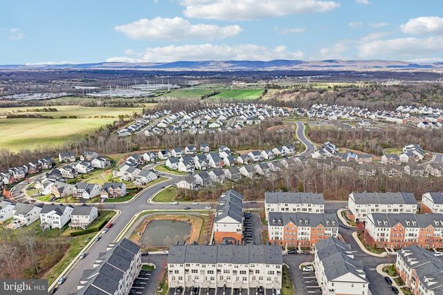 26052 BRAIDED MANE TER, Aldie, VA 20105