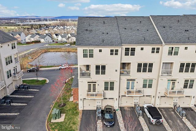 26052 BRAIDED MANE TER, Aldie, VA 20105