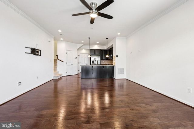 26052 BRAIDED MANE TER, Aldie, VA 20105