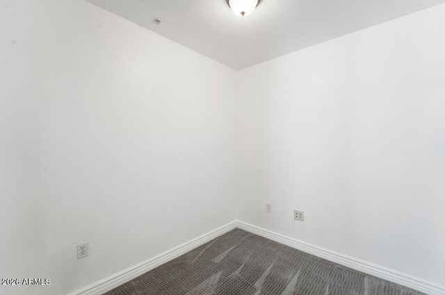 5450 E DEER VALLEY Drive 2210, Phoenix, AZ 85054