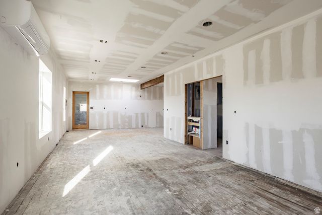 730 W 400 ST, Salt Lake City, UT 84116