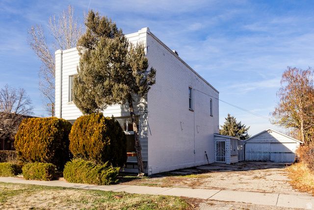 730 W 400 ST, Salt Lake City, UT 84116