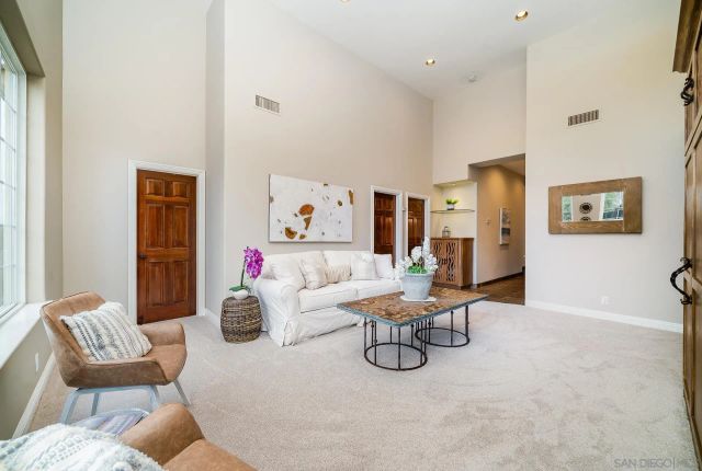 5320 Olive Hill Trl, Bonsall, CA 92003