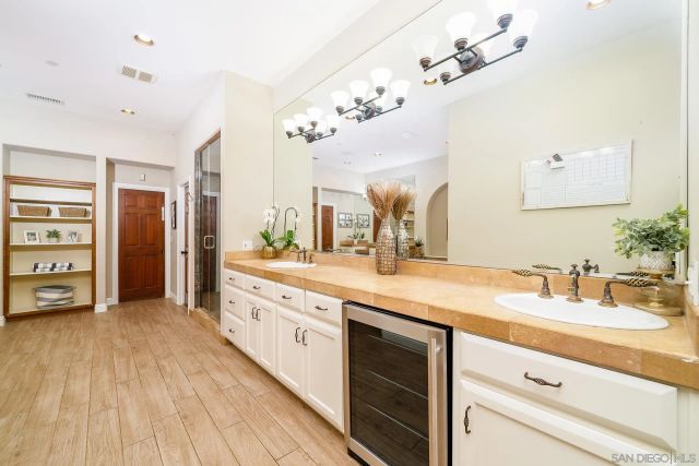 5320 Olive Hill Trl, Bonsall, CA 92003