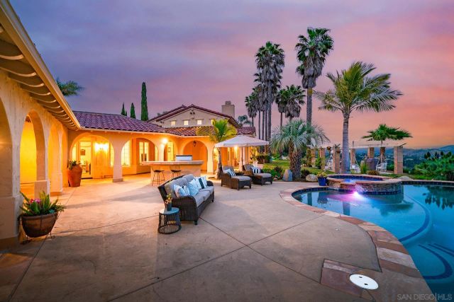 5320 Olive Hill Trl, Bonsall, CA 92003