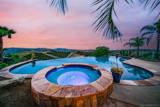 5320 Olive Hill Trl, Bonsall, CA 92003