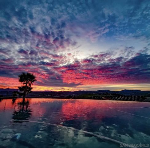 5320 Olive Hill Trl, Bonsall, CA 92003