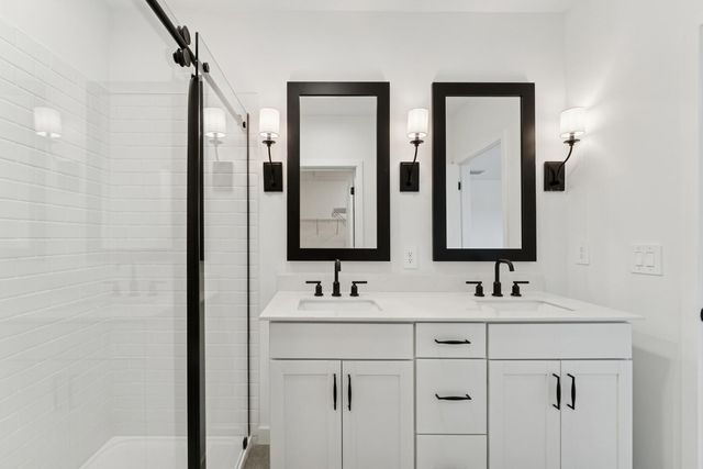 325 Silver Sands Lane 8, Fort Pierce, FL 34945