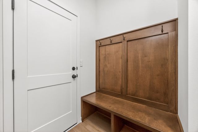 1028 NW MacArthur Lane, Waukee, IA 50263
