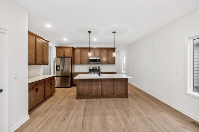 1028 NW MacArthur Lane, Waukee, IA 50263