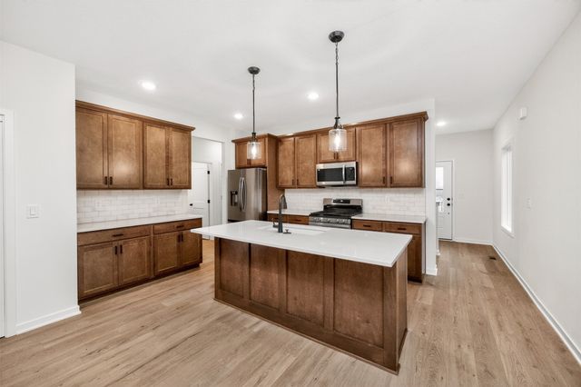 1028 NW MacArthur Lane, Waukee, IA 50263