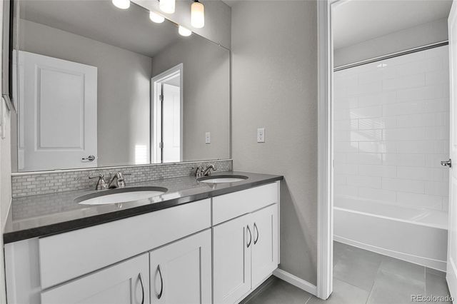 6841 W Asbury Place, Lakewood, CO 80227