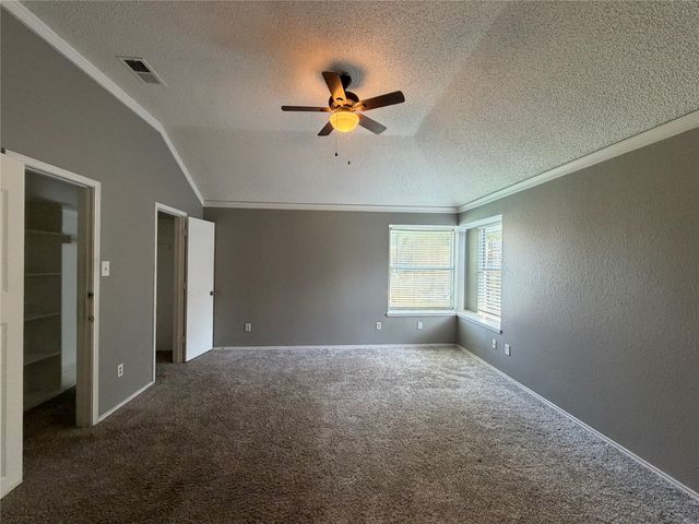 8316 Auburn Drive, Fort Worth, TX 76123