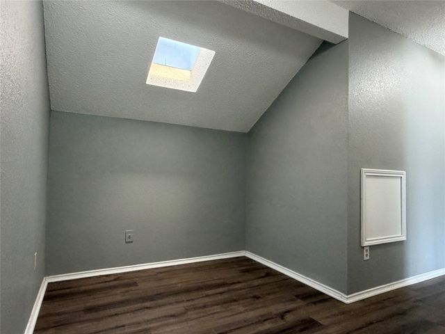 8316 Auburn Drive, Fort Worth, TX 76123