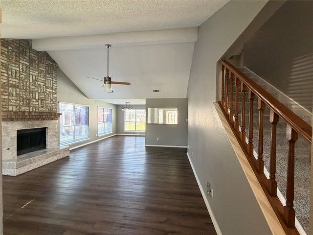 8316 Auburn Drive, Fort Worth, TX 76123