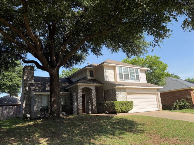 8316 Auburn Drive, Fort Worth, TX 76123