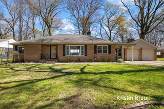 4078 Highgate Road, Norton Shores City, MI 49441
