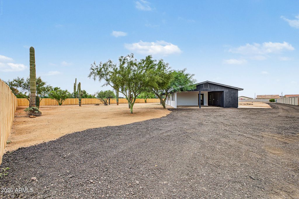 1920 E 18TH Avenue, Apache Junction, AZ 85119 — photo 5