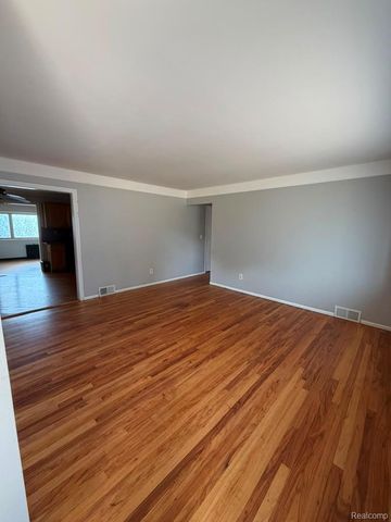 13618 Irene Court, Warren, MI 48088