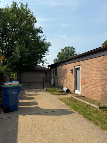 13618 Irene Court, Warren, MI 48088