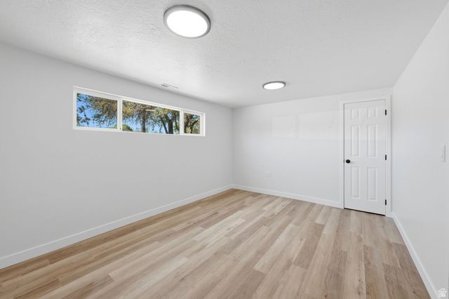 4937 S 4015 W, Taylorsville, UT 84129