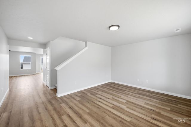 4262 E Rincon Dr, Meridian, ID 83642