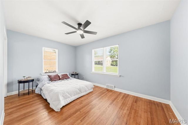 7110 Groveland Drive, St Louis, MO 63121