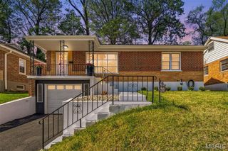 7110 Groveland Drive, St Louis, MO 63121