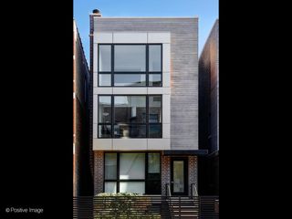 2239 W Armitage Avenue 1, Chicago, IL 60647