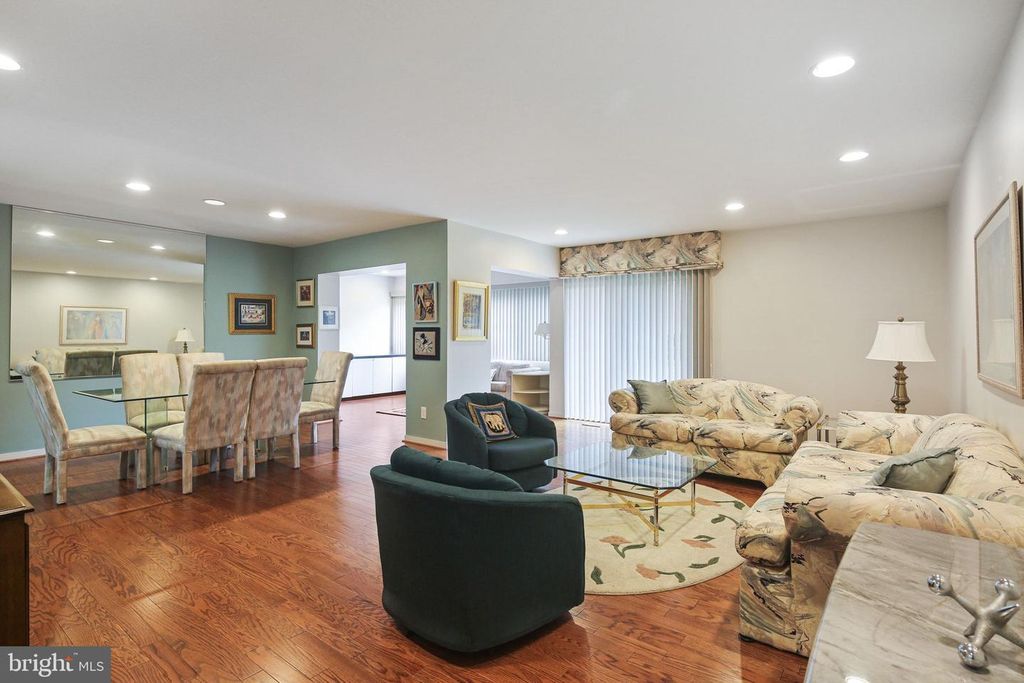 3201 OLD POST DR #2, Baltimore, MD 21208