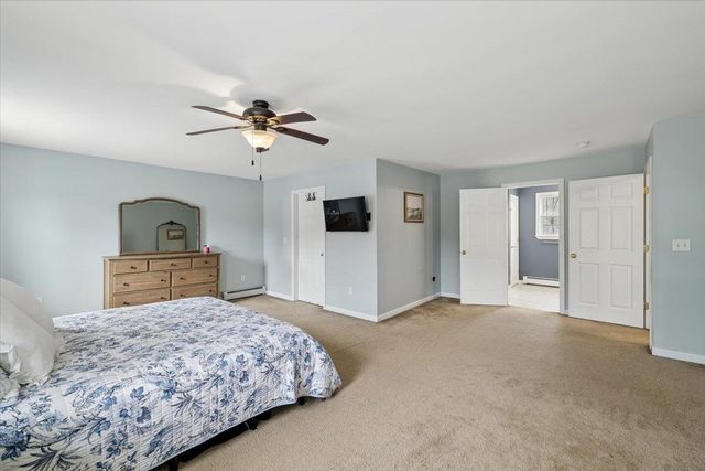 1 Langs Lane, Newmarket, NH 03857