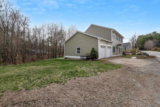 1 Langs Lane, Newmarket, NH 03857