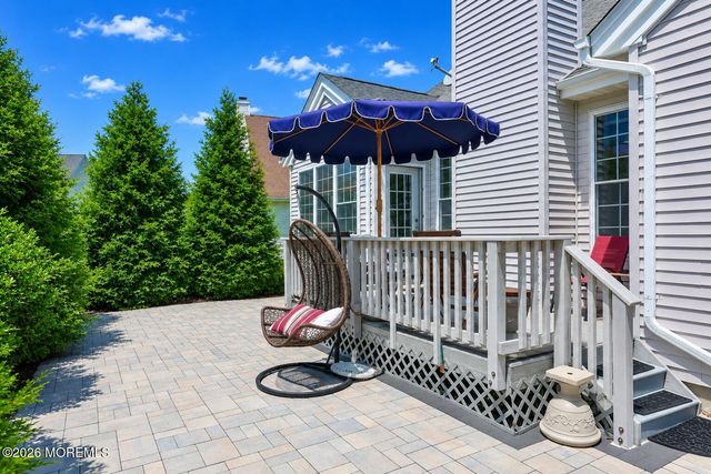 9 W Parsonage Way, Manalapan, NJ 07726