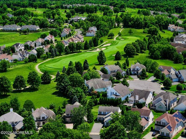 9 W Parsonage Way, Manalapan, NJ 07726
