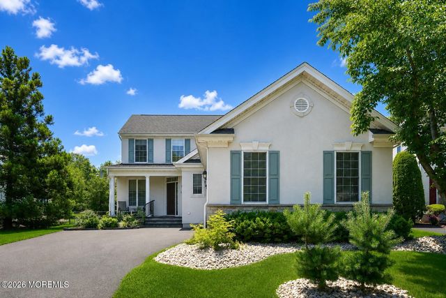 9 W Parsonage Way, Manalapan, NJ 07726