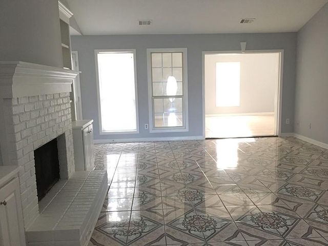 2515 Freemans Walk Drive, Dacula, GA 30019