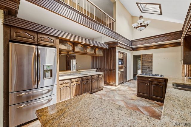 687 Mountain View Drive, Lewiston, NY 14092