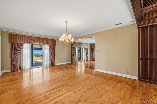 687 Mountain View Drive, Lewiston, NY 14092