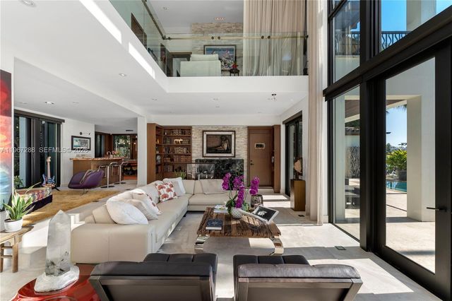 34 W DILIDO DR, Miami Beach, FL 33139