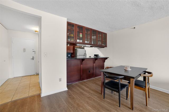 25 Rockledge Avenue 1007, White Plains, NY 10601