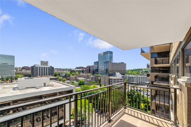 25 Rockledge Avenue 1007, White Plains, NY 10601