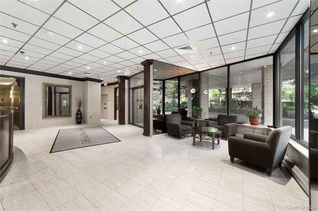 25 Rockledge Avenue 1007, White Plains, NY 10601