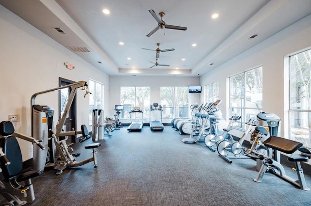 10505 S I-35 Frontage RD 1238, Austin, TX 78747