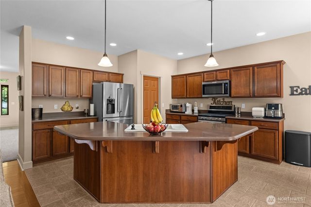 40 Carson Avenue SE, Port Orchard, WA 98366