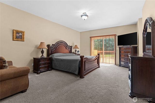 40 Carson Avenue SE, Port Orchard, WA 98366