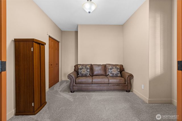 40 Carson Avenue SE, Port Orchard, WA 98366