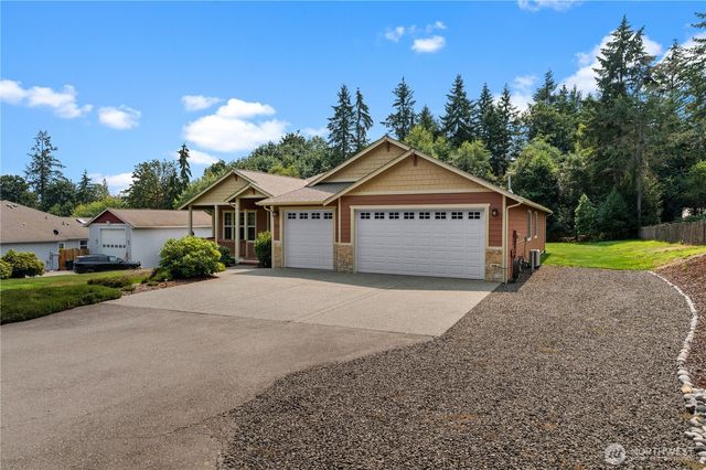 40 Carson Avenue SE, Port Orchard, WA 98366