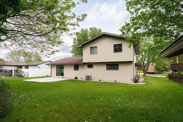 1206 Willow Street, La Crescent, MN 55947
