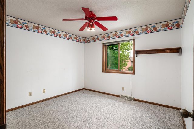 1206 Willow Street, La Crescent, MN 55947